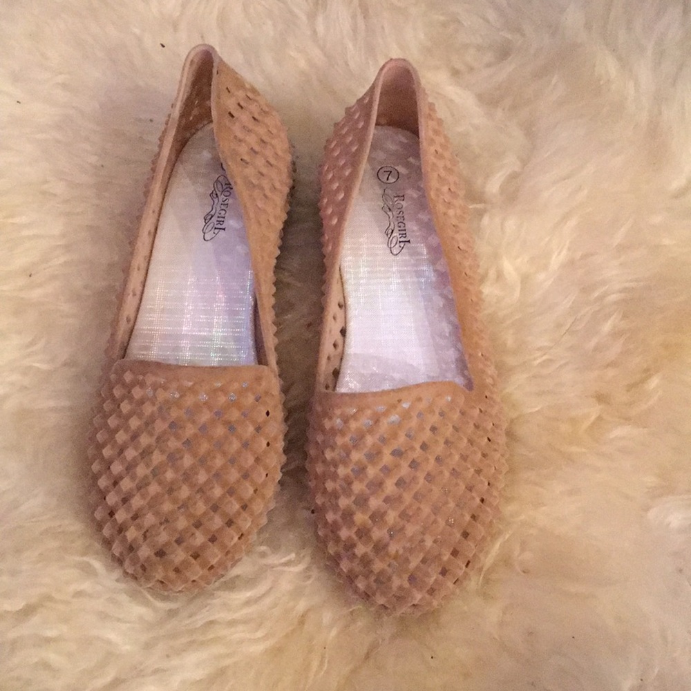👠 Cream Flats 6.5 very comfortable-slightly worn
